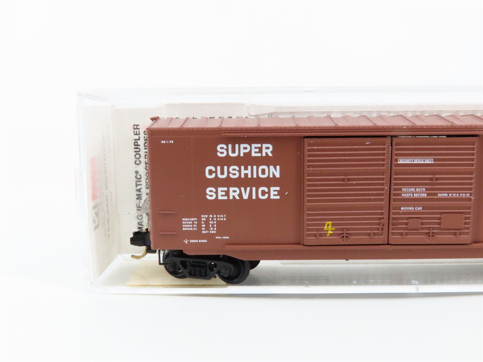 N Scale Micro-Trains 37030 SOU Southern Railway 50' Standard Box Car 43036 RTR