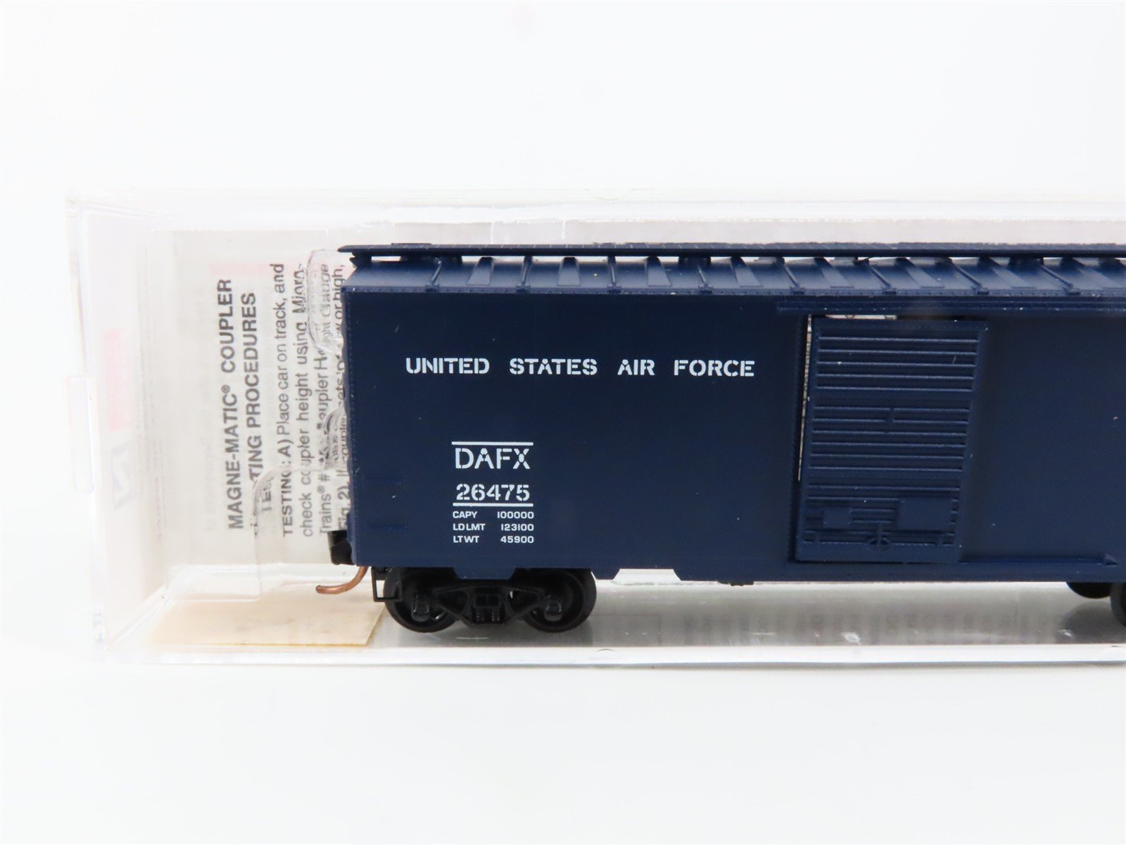 N Scale Micro-Trains 20446 DAFX United States Air Force 40' Box Car 26475 RTR