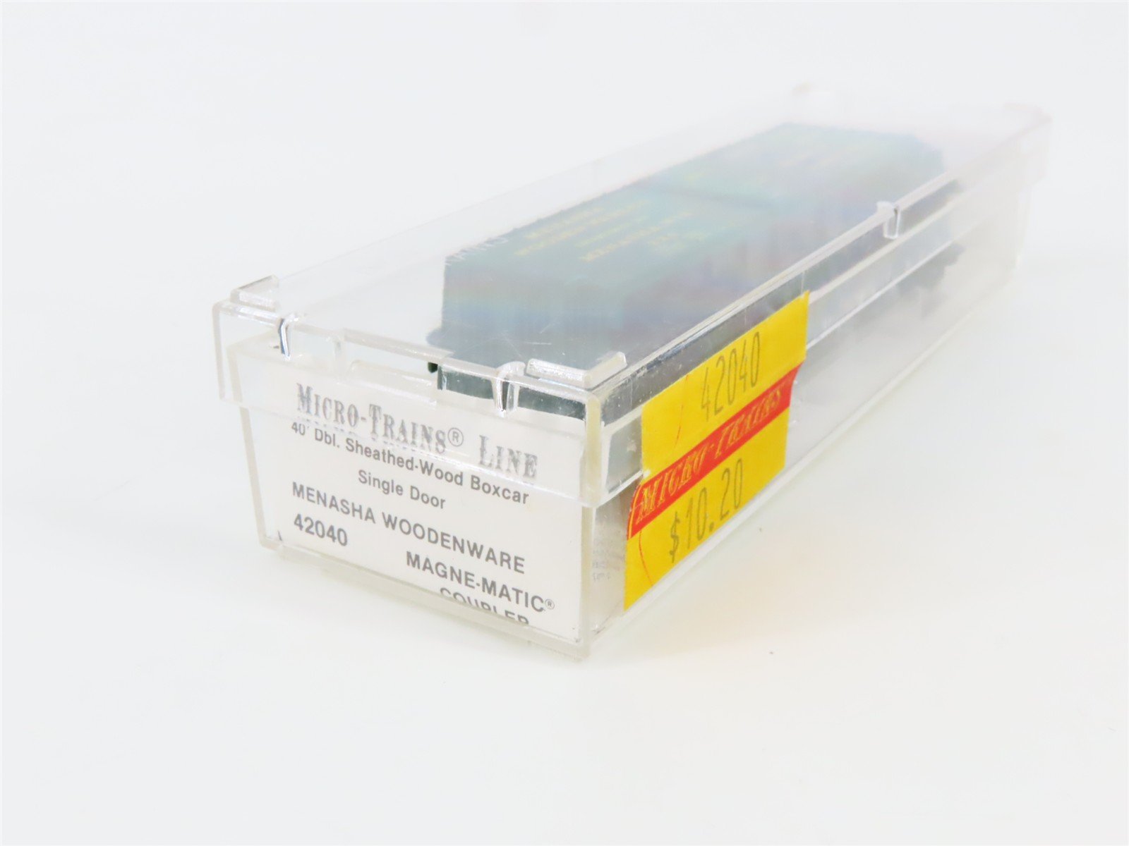 N Scale Micro-Trains 42040 Menasha Woodenware Co 40' Box Car 224 RTR
