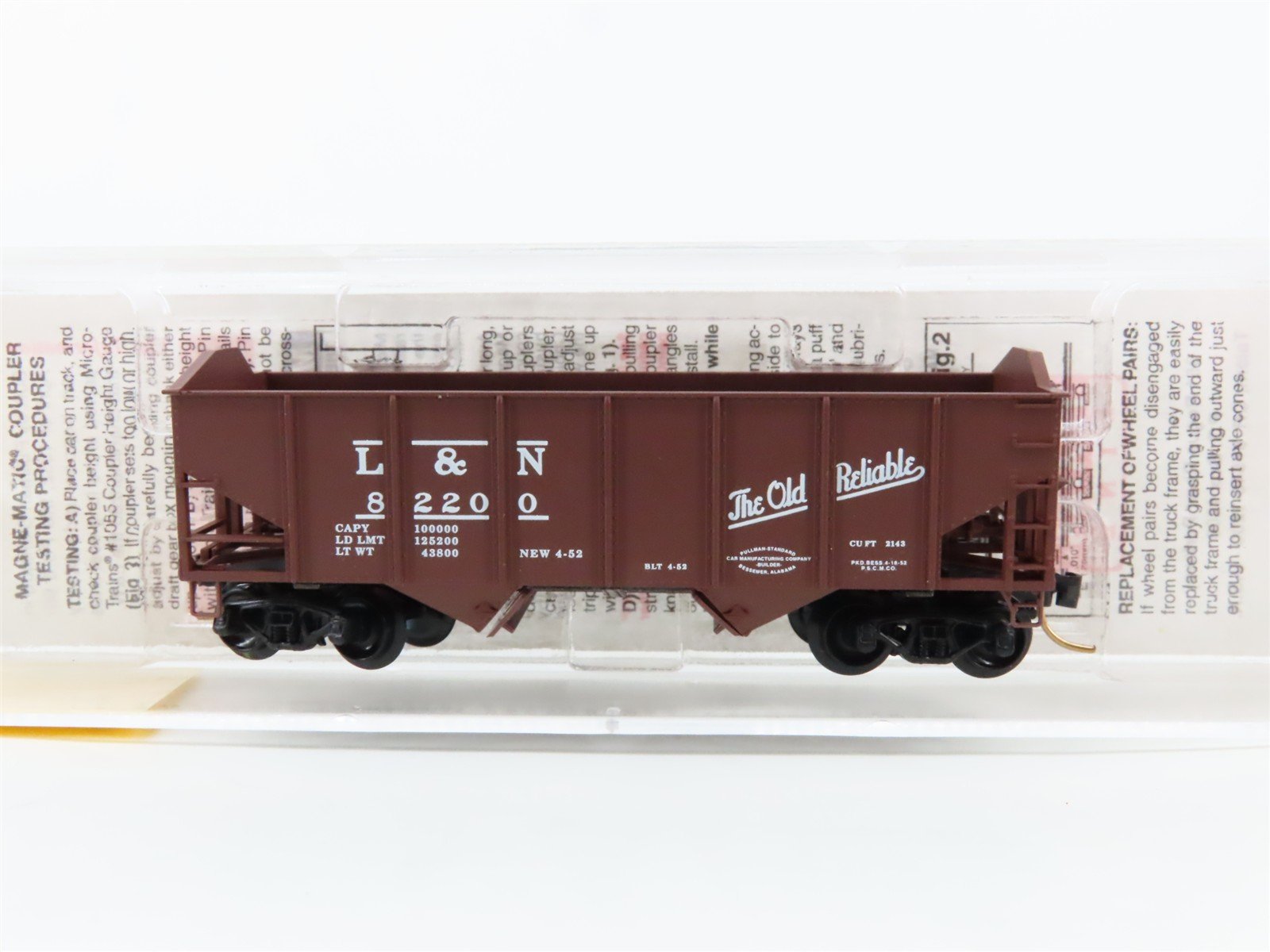 N Scale Micro-Trains 89010 L&N Louisville & Nashville 33' 2-Bay Hopper 82200 RTR