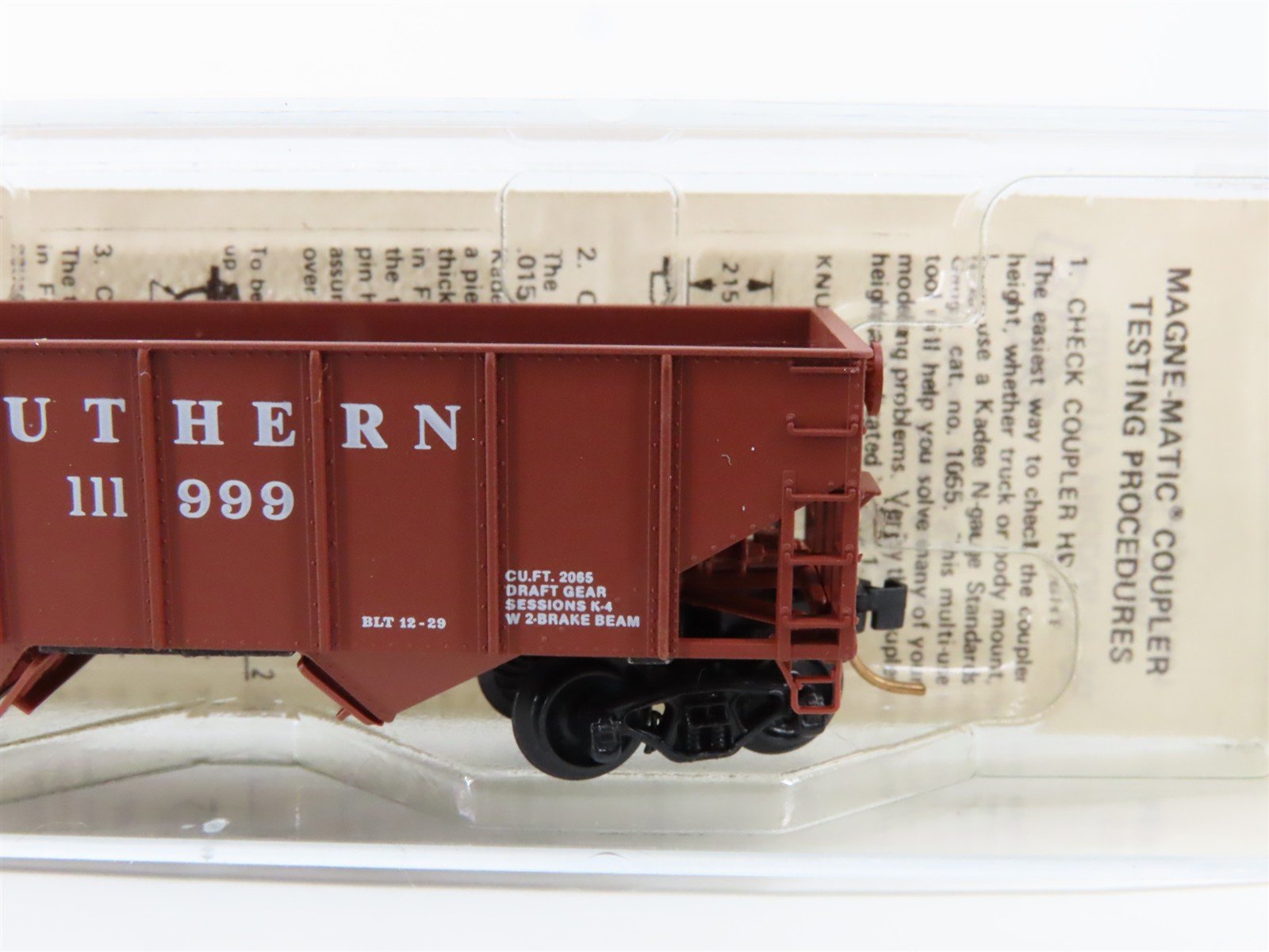 N Scale Micro-Trains 56150 SOU Southern 33' 2-Bay Hopper 111999 RTR