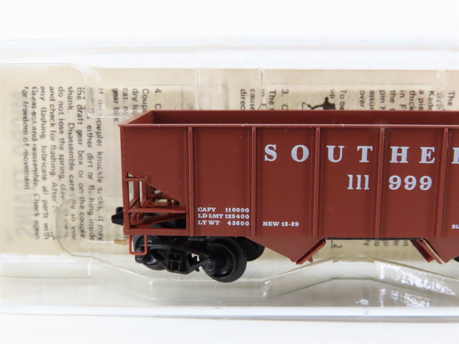 N Scale Micro-Trains 56150 SOU Southern 33' 2-Bay Hopper 111999 RTR