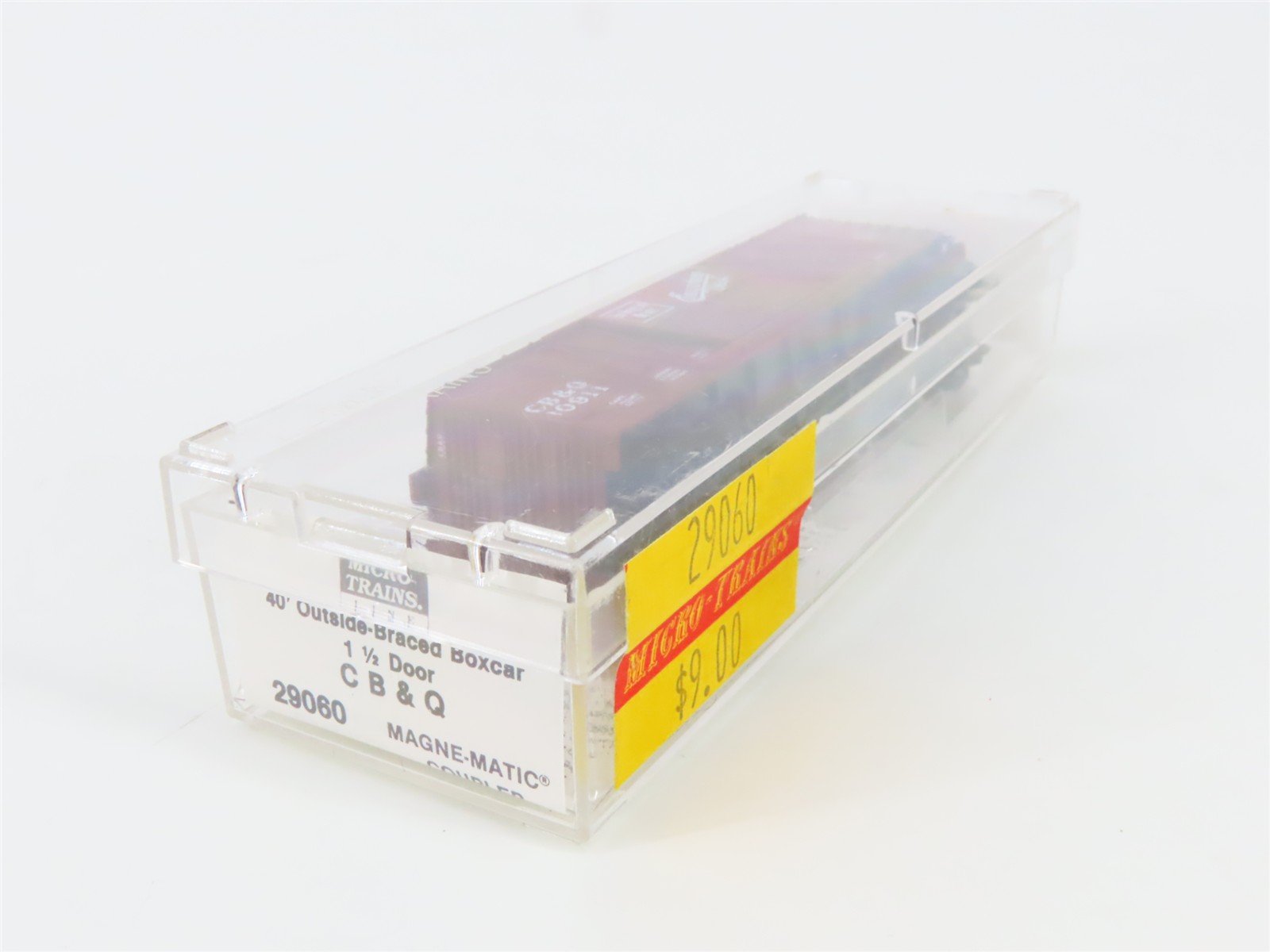 N Scale Micro-Trains 29060 CB&Q Chicago, Burlington & Quincy 40' Box Car RTR