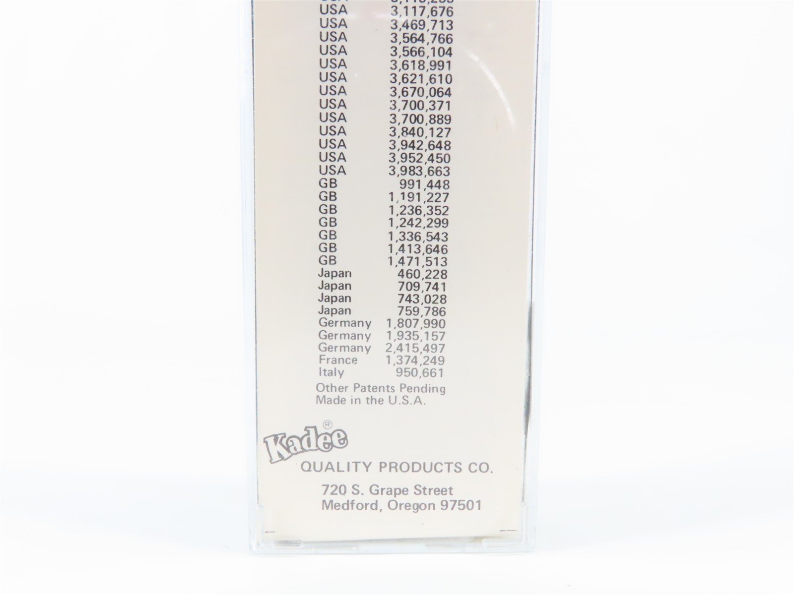 N Scale Micro-Trains 32140 LN Louisville & Nashville 50' Plug Door Box Car RTR