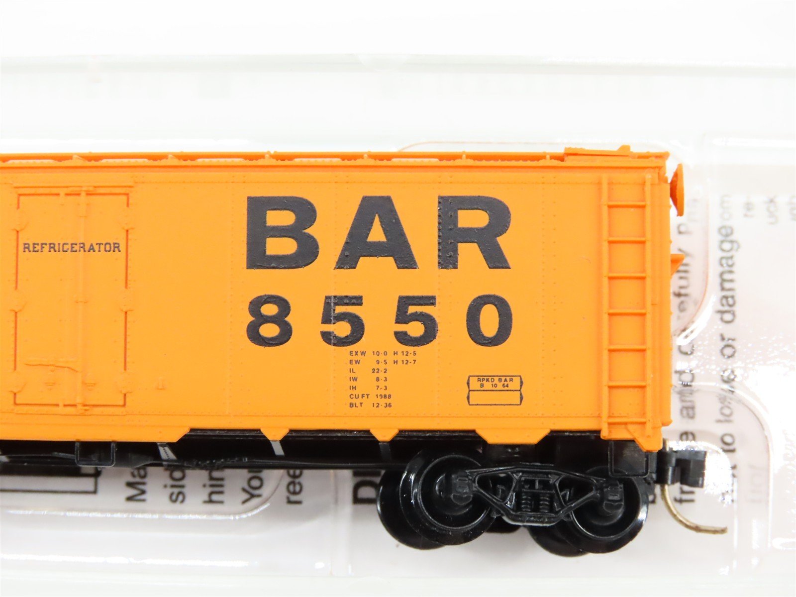 N Scale Micro-Trains 59020 BAR Bangor & Aroostook 40' Ice Reefer 8550 RTR