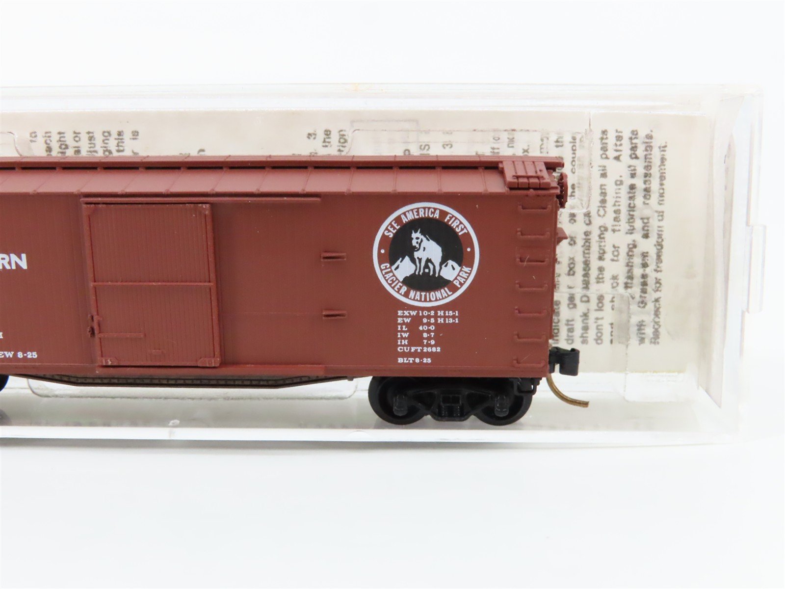 N Scale Micro-Trains 42080 GN Great Northern 40' Box Car 6203 RTR