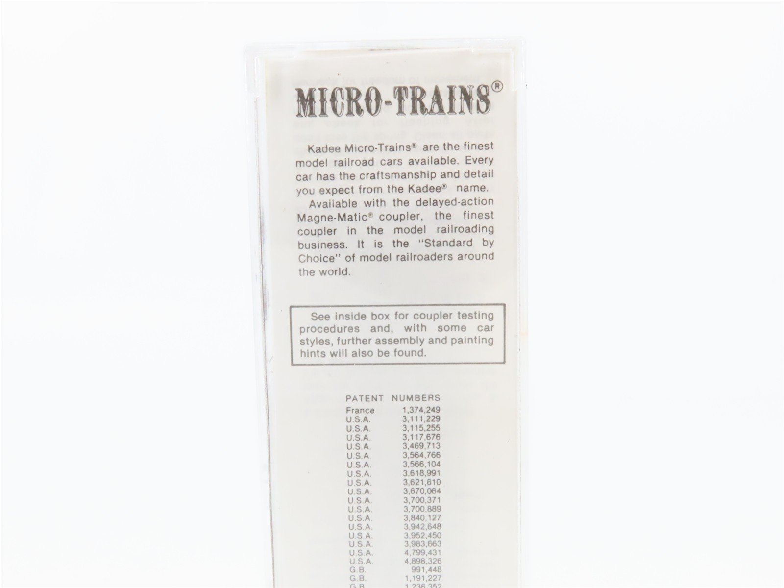 N Scale Micro-Trains 42080 GN Great Northern 40' Box Car 6203 RTR