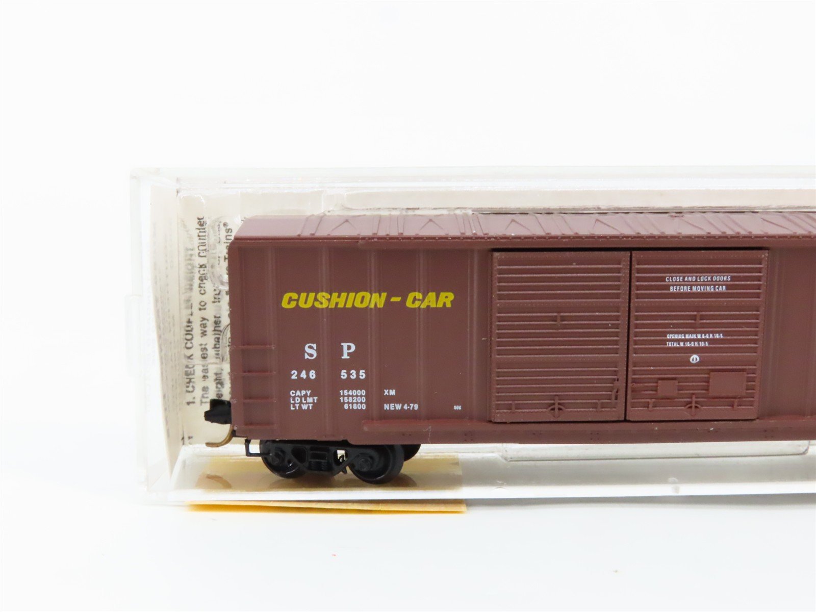 N Scale Micro-Trains 30050 SP Southern Pacific 50' Box Car 246535 RTR