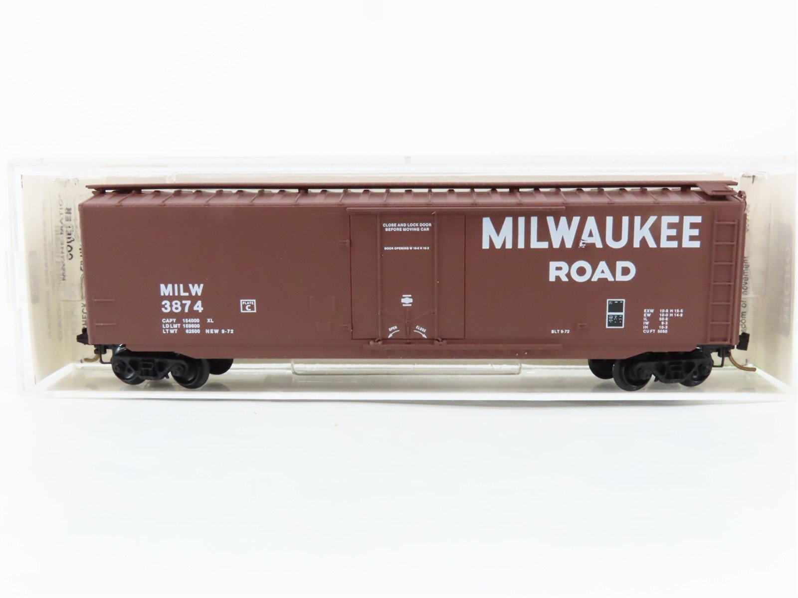 N Scale Micro-Trains 32310 MILW Milwaukee Road 50' Box Car 3874 RTR