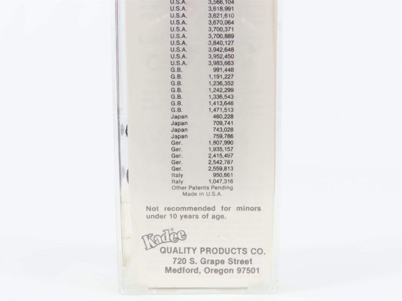 N Scale Micro-Trains 20950 CGW Chicago Great Western 40' Box Car 91099 RTR