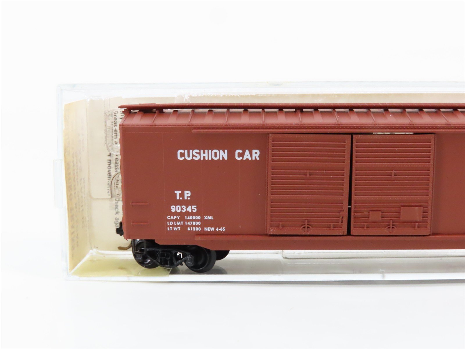 N Scale Micro-Trains 34180 TP Texas & Pacific 50' Box Car 90345 RTR
