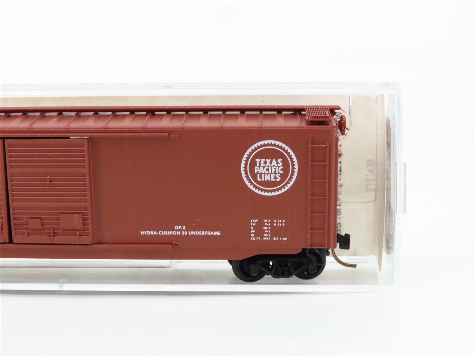 N Scale Micro-Trains 34180 TP Texas & Pacific 50' Box Car 90345 RTR