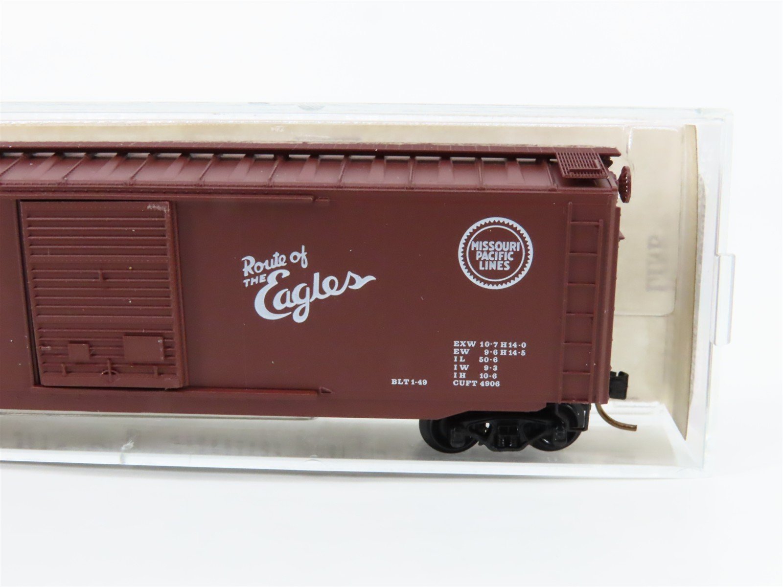 N Scale Micro-Trains 31180 MP Missouri Pacific 50' Box Car 20573 RTR