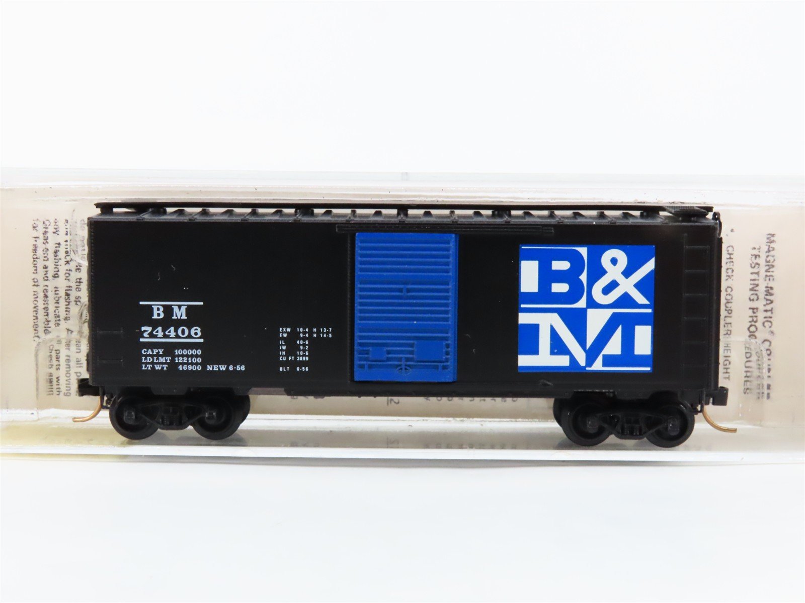 N Scale Micro-Trains 20400 BM Boston & Maine 40' Box Car 74406 RTR