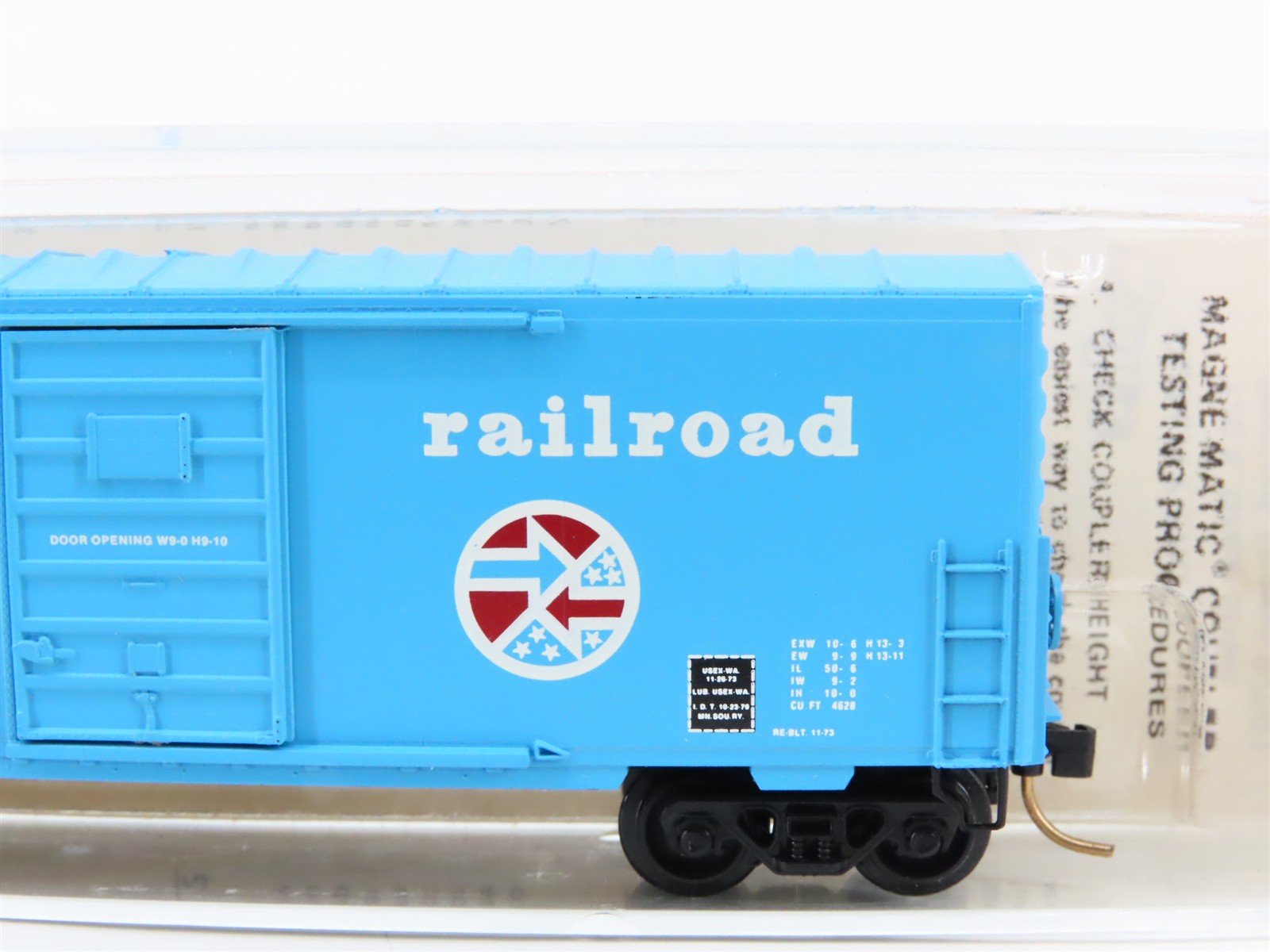 N Scale Micro-Trains 24140 PICK Pickens Railroad 40' Box Car 40017 RTR