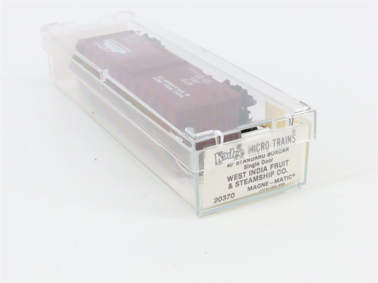 N Scale Micro-Trains 20370 WIF West India Fruit & Steamship Co. 40' Box Car RTR