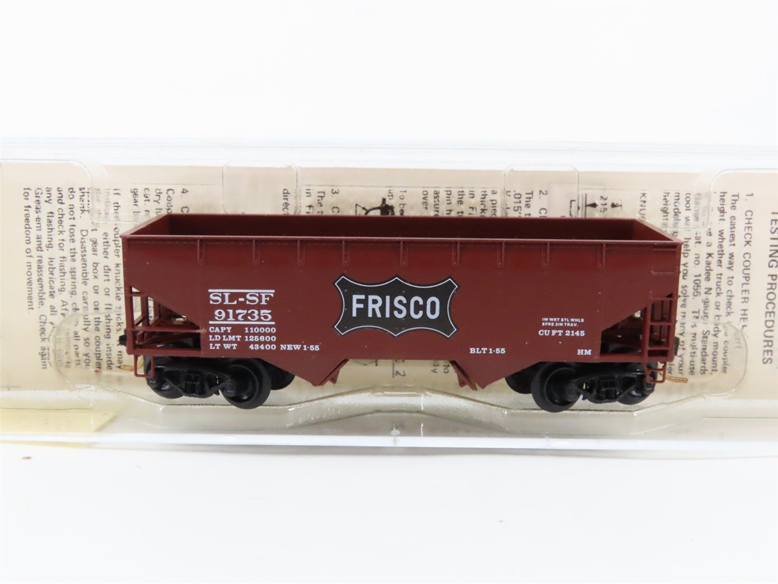 N Scale Micro-Trains 55180 SL-SF St. Louis-San Francisco 33' 2-Bay Hopper RTR