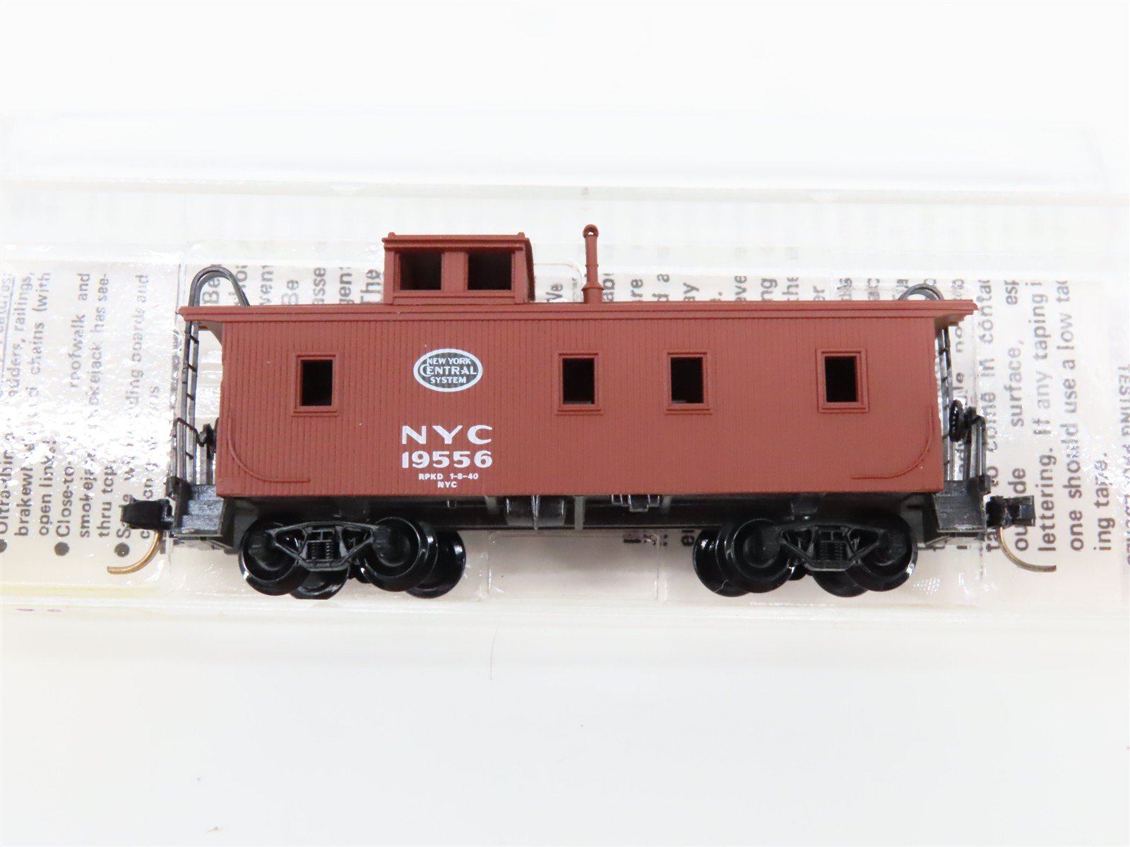 N Scale Micro-Trains 51080 NYC New York Central 34' Wood-Sheathed Caboose RTR