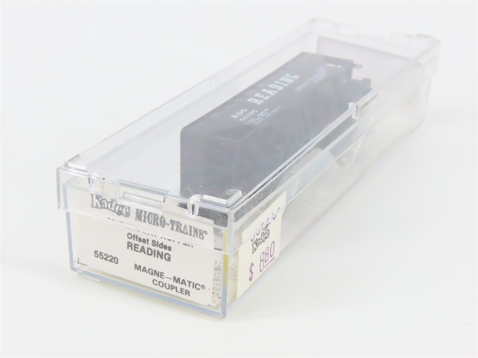 N Scale Micro-Trains 55220 RDG Reading 33' 2-Bay Hopper 64395 RTR