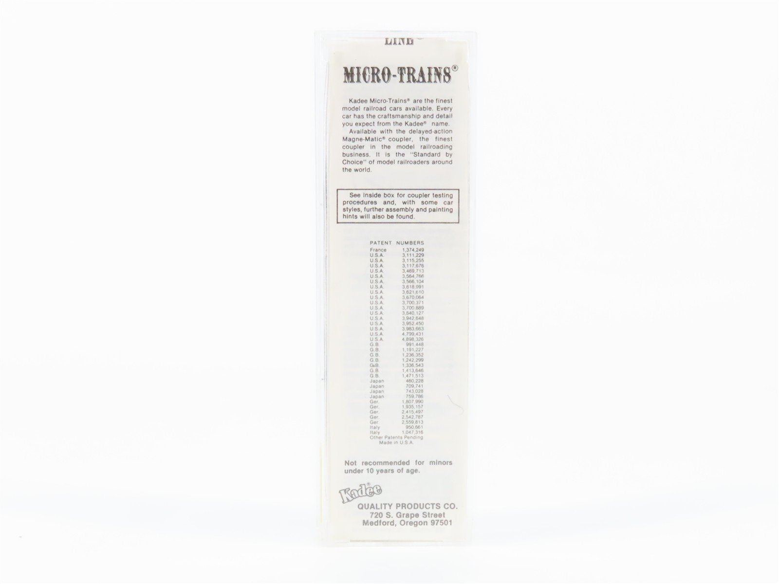 N Scale Micro-Trains 51050 NP Northern Pacific 34' Wood-Sheathed Caboose RTR