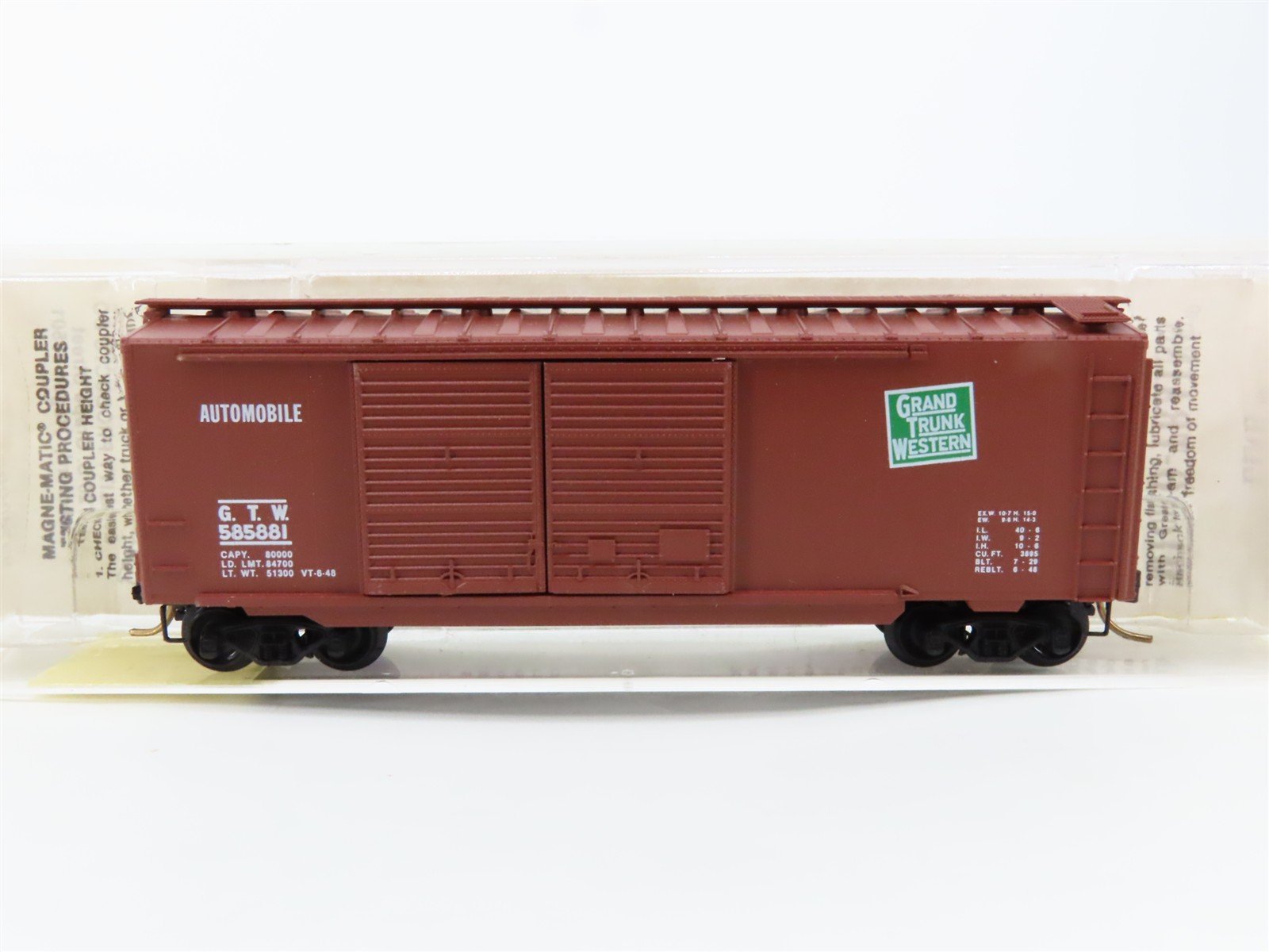 N Scale Micro-Trains 23170 GTW Grand Trunk Western 40' Box Car 585881 RTR