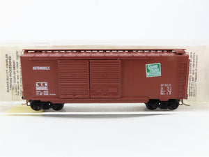 N Scale Micro-Trains 23170 GTW Grand Trunk Western 40' Box Car 585881 RTR