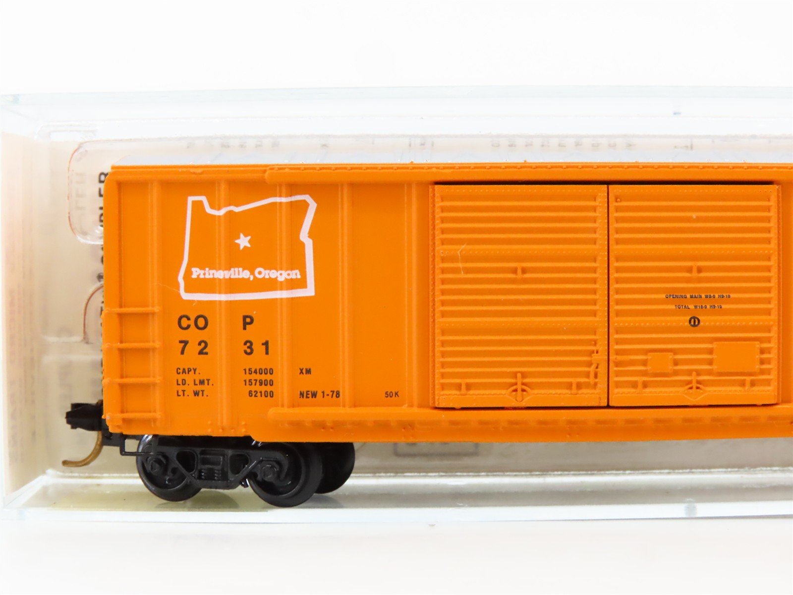 N Scale Micro-Trains 30010 COP City of Prineville Railway 50' Box Car 7231 RTR