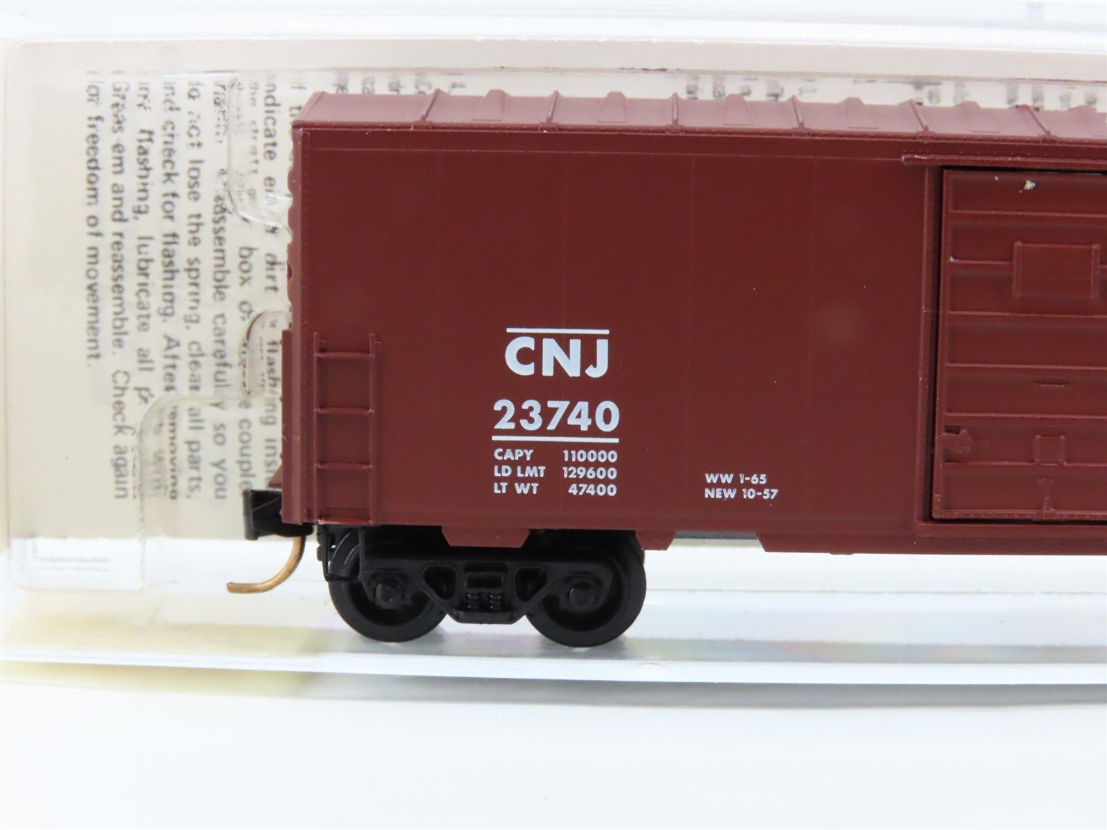 N Scale Micro-Trains 24150 CNJ Jersey Central Lines 40' Box Car 23740 RTR