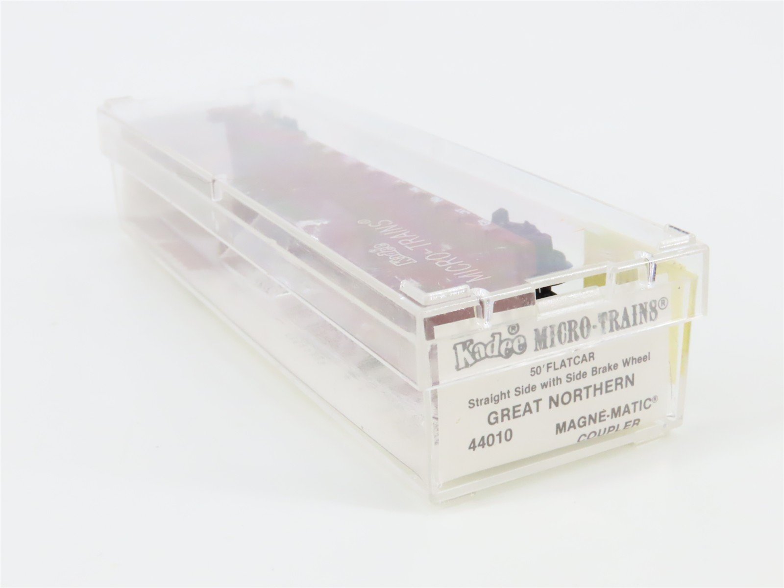 N Scale Micro-Trains 44010 GN Great Northern 50' Flat Car 66208 RTR