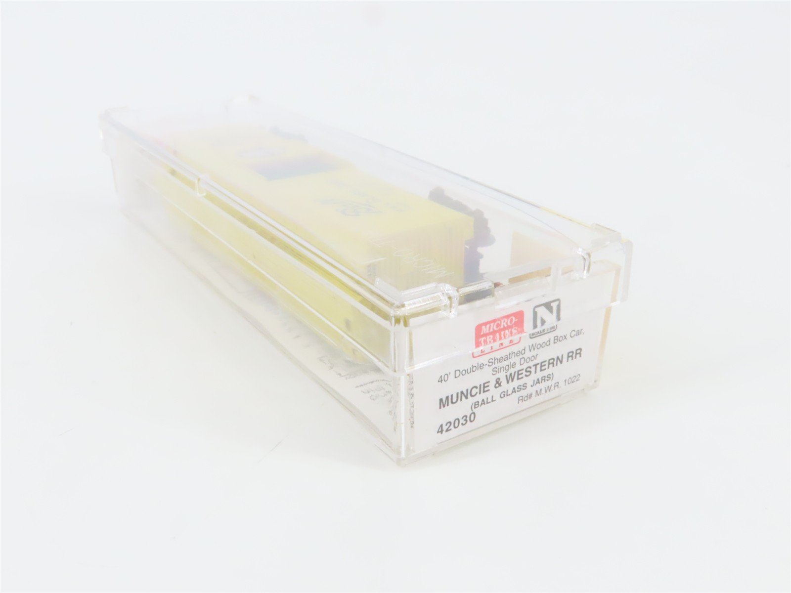 N Scale Micro-Trains 42030 MWR Muncie & Western 40' Box Car 1022 RTR