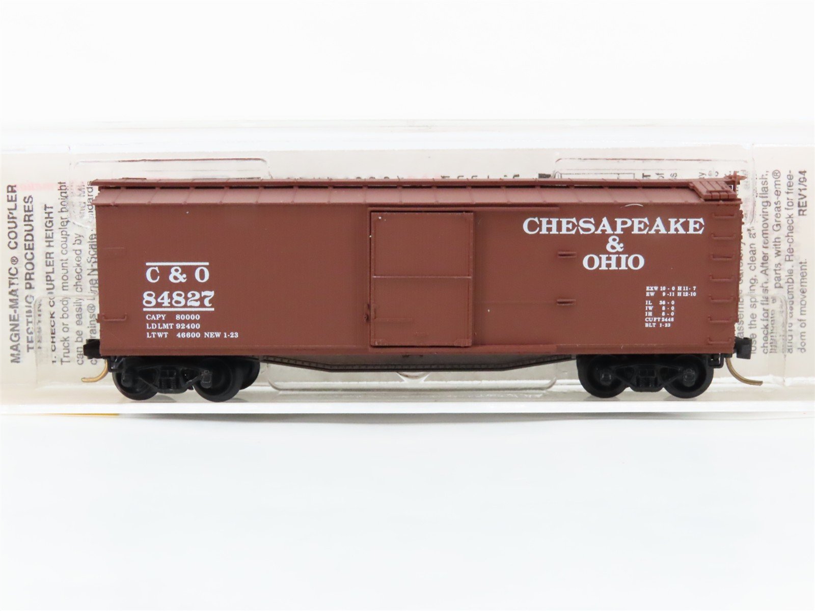 N Scale Micro-Trains 39170 C&O Chesapeake & Ohio 40' Box Car 84827 RTR