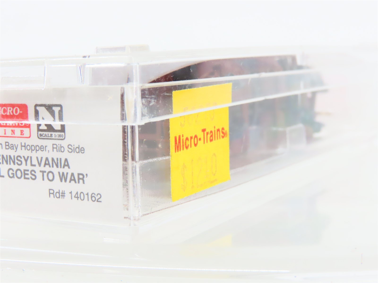 N Scale Micro-Trains 56270 PRR Pennsylvania 33' 2-Bay Hopper 140162 RTR