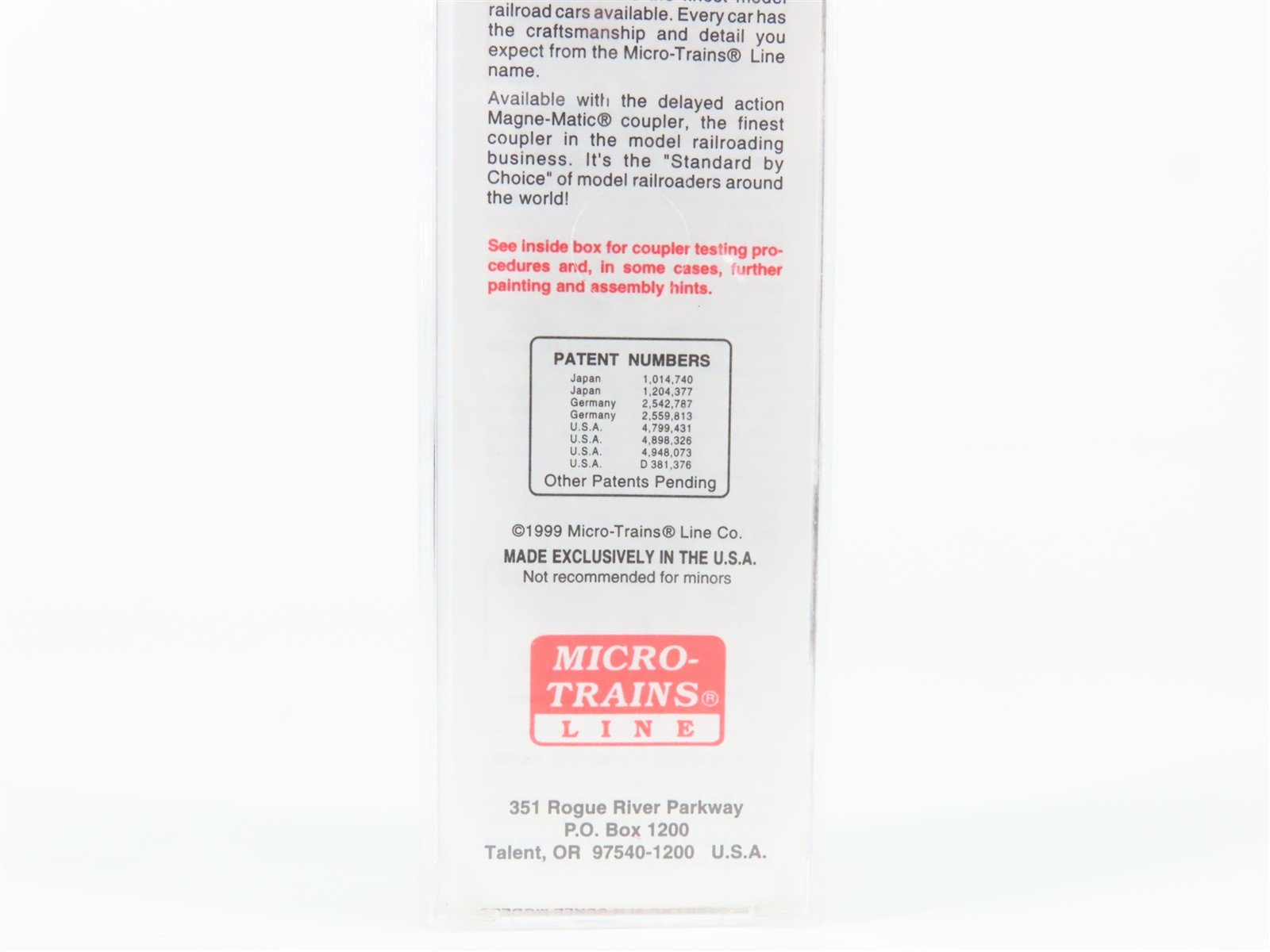 N Scale Micro-Trains 39160 C&NW Chicago & North Western 40' Box Car 142200 RTR