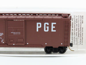 N Scale Micro-Trains 22070 PGE Pacific Great Eastern 40' Box Car 4942 RTR