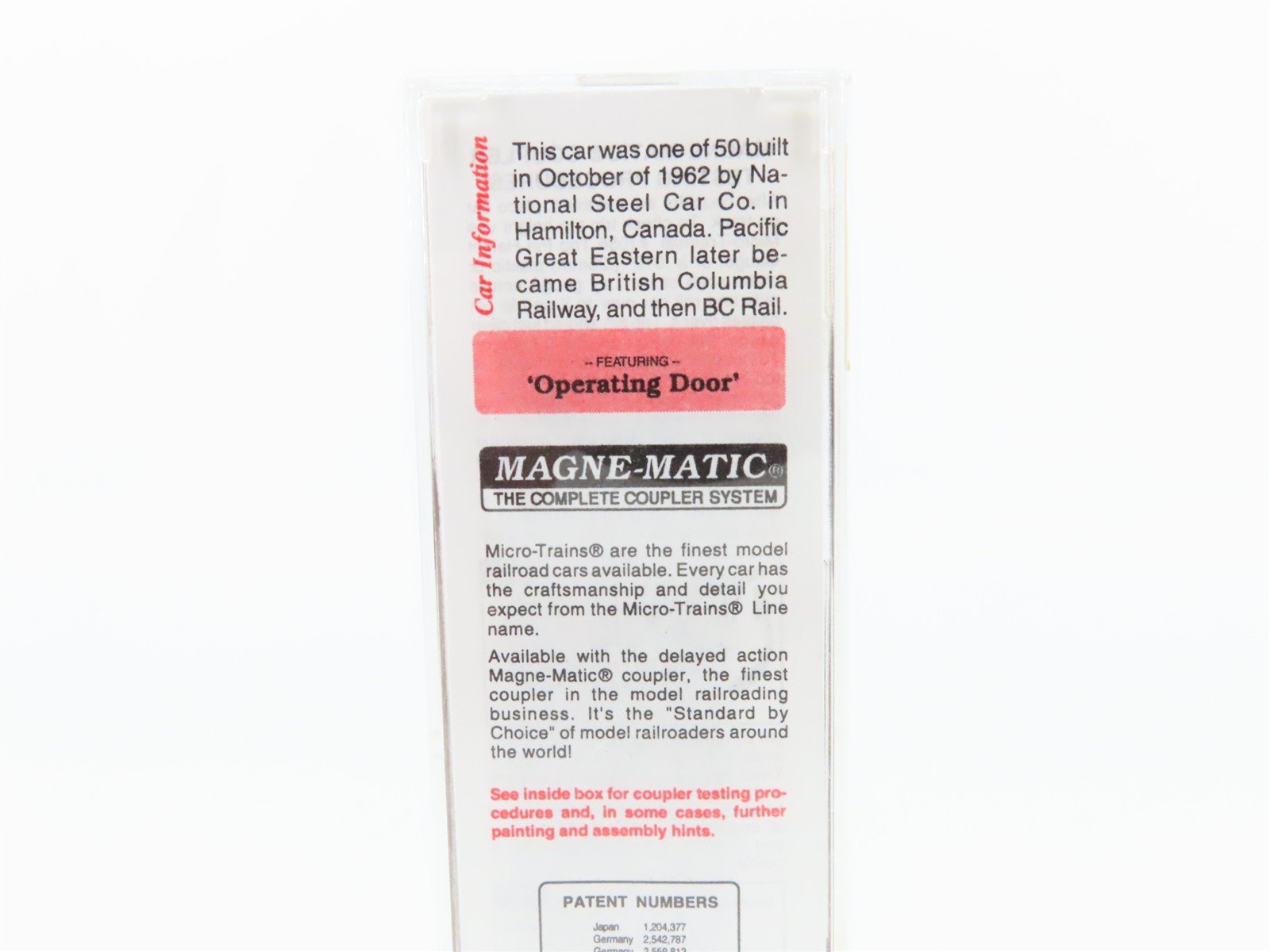N Scale Micro-Trains 22070 PGE Pacific Great Eastern 40' Box Car 4942 RTR