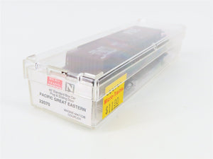 N Scale Micro-Trains 22070 PGE Pacific Great Eastern 40' Box Car 4942 RTR