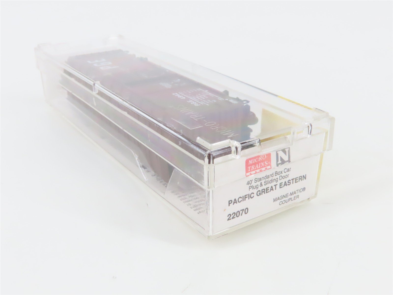 N Scale Micro-Trains 22070 PGE Pacific Great Eastern 40' Box Car 4942 RTR