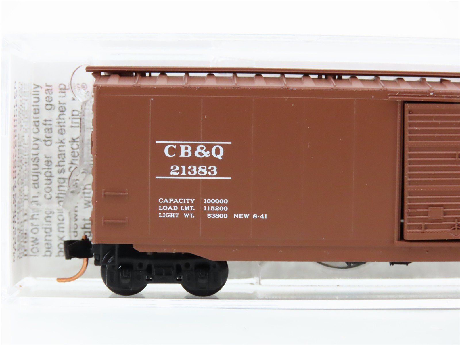 N Scale Micro-Trains 31320 CB&Q Chicago, Burlington & Quincy 50' Box Car RTR