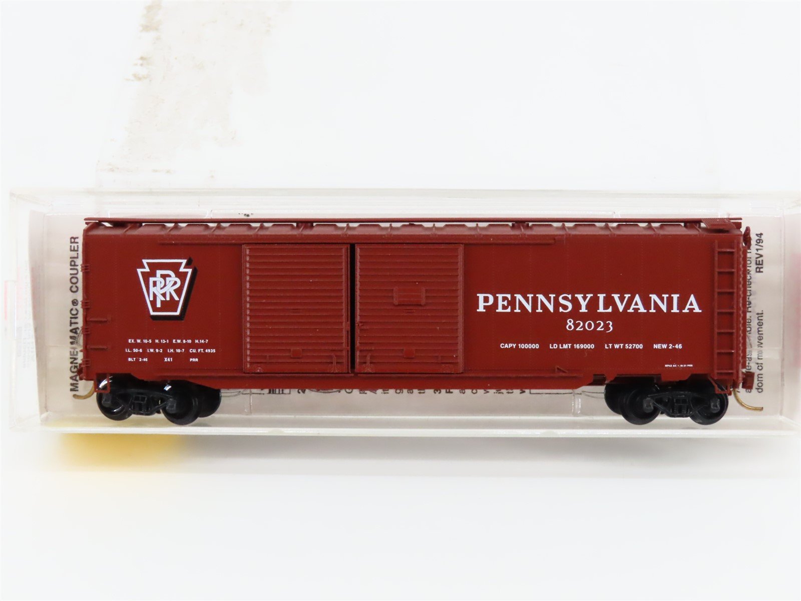 N Scale Micro-Trains 78010 PRR Pennsylvania 50' Box Car 82023 RTR