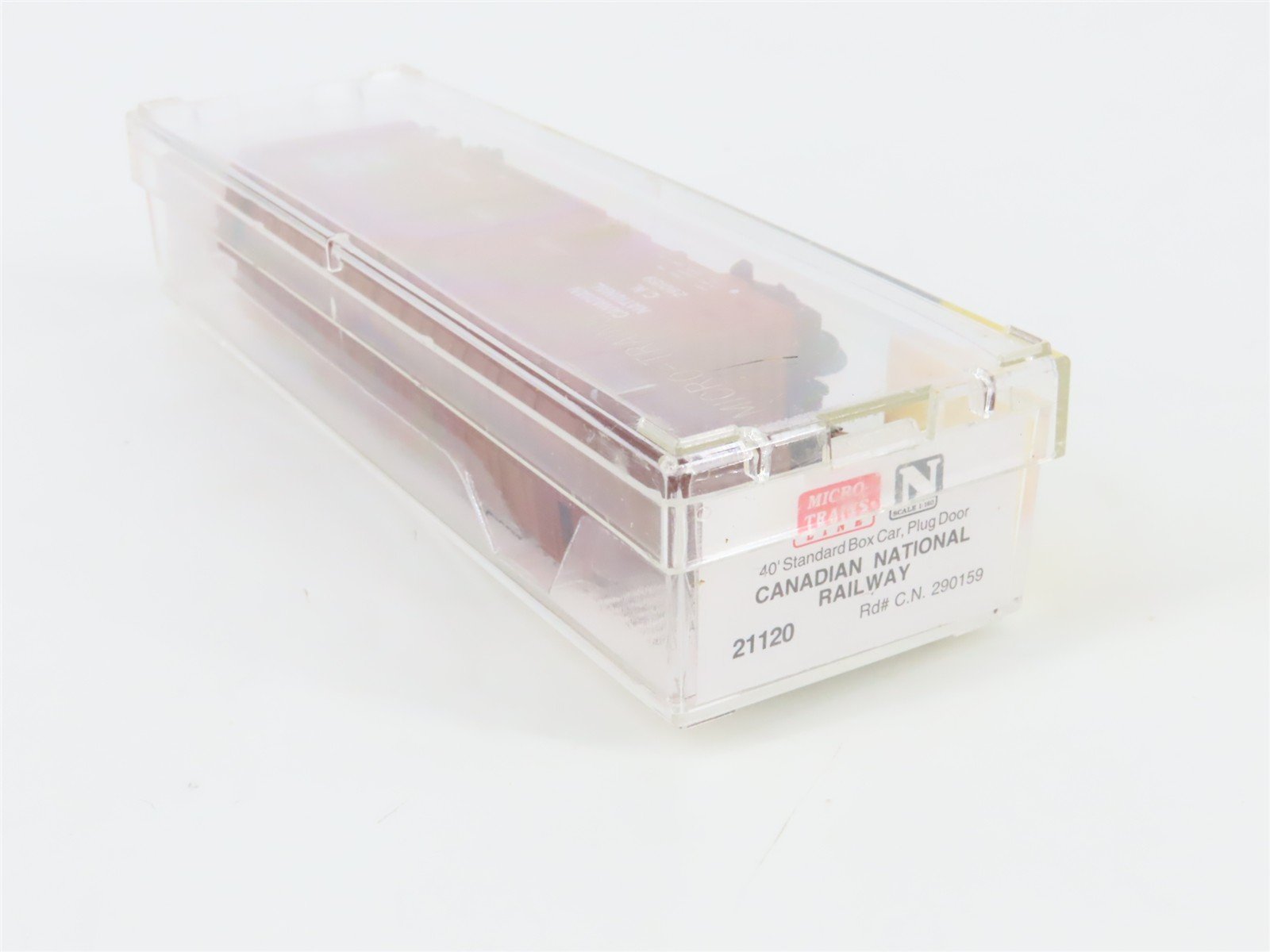N Scale Micro-Trains 21120 CN Canadian National 40' Plug Door Box Car 290159 RTR