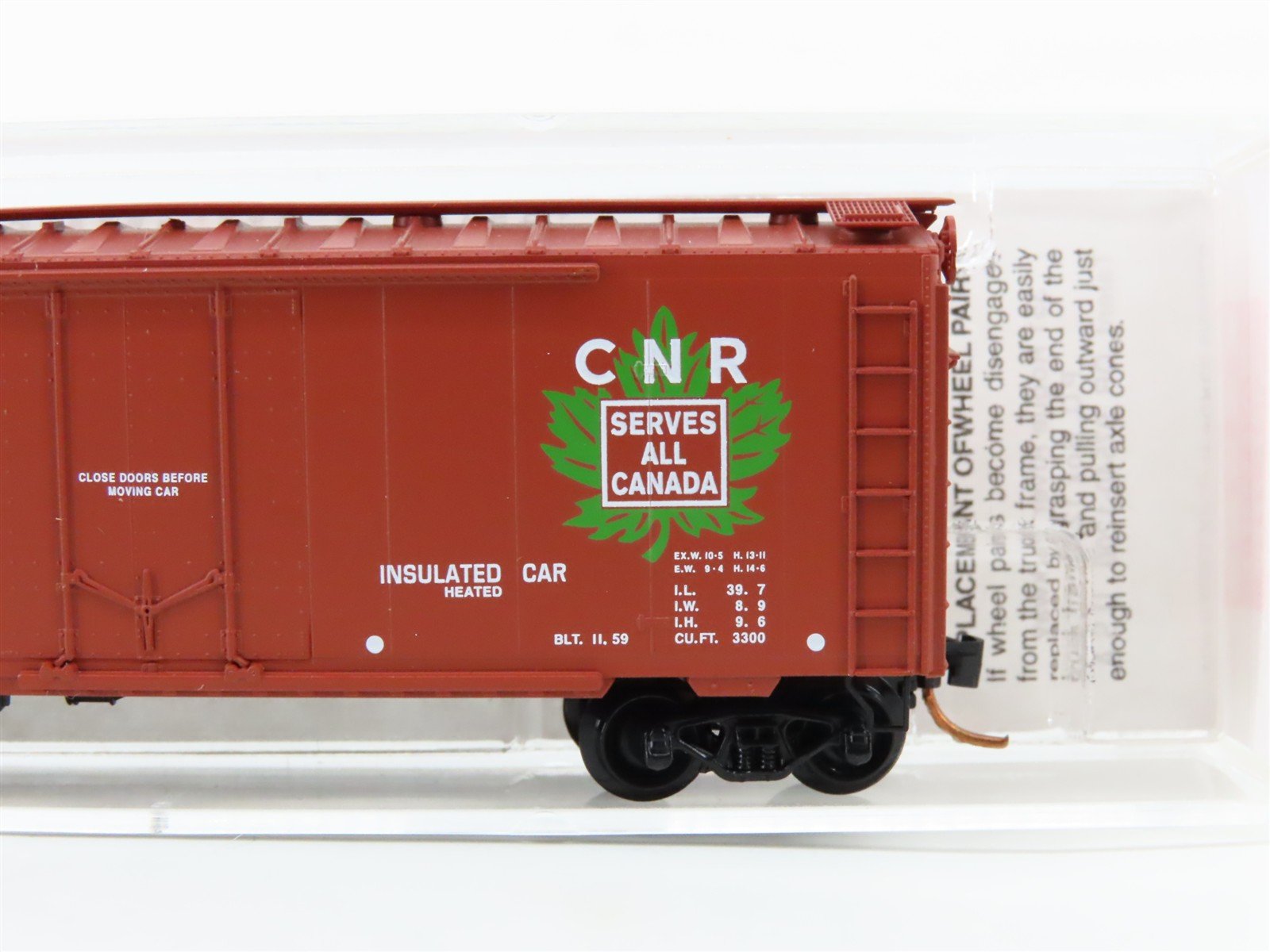 N Scale Micro-Trains 21120 CN Canadian National 40' Box Car 290159 RTR