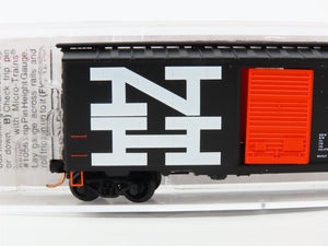 N Scale Micro-Trains 20556 NH New Haven 40' Box Car 36833 RTR