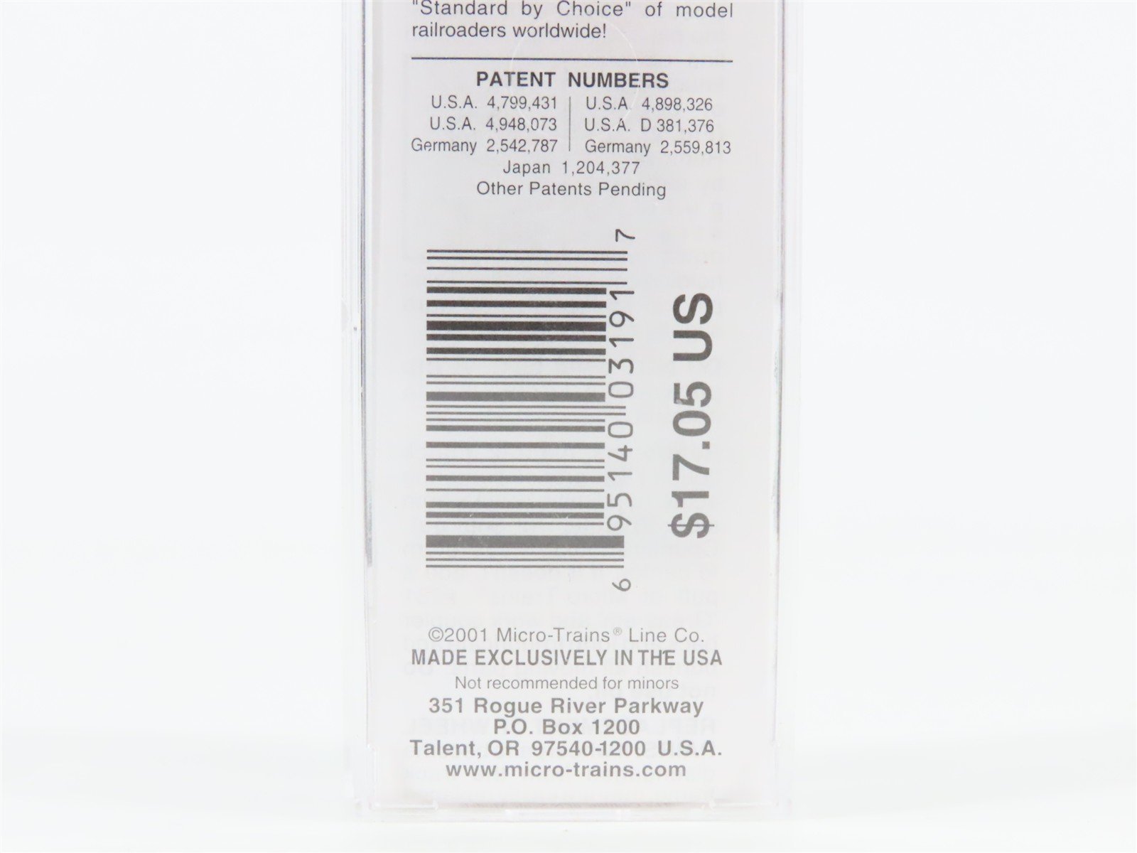 N Scale Micro-Trains 20556 NH New Haven 40' Box Car 36833 RTR