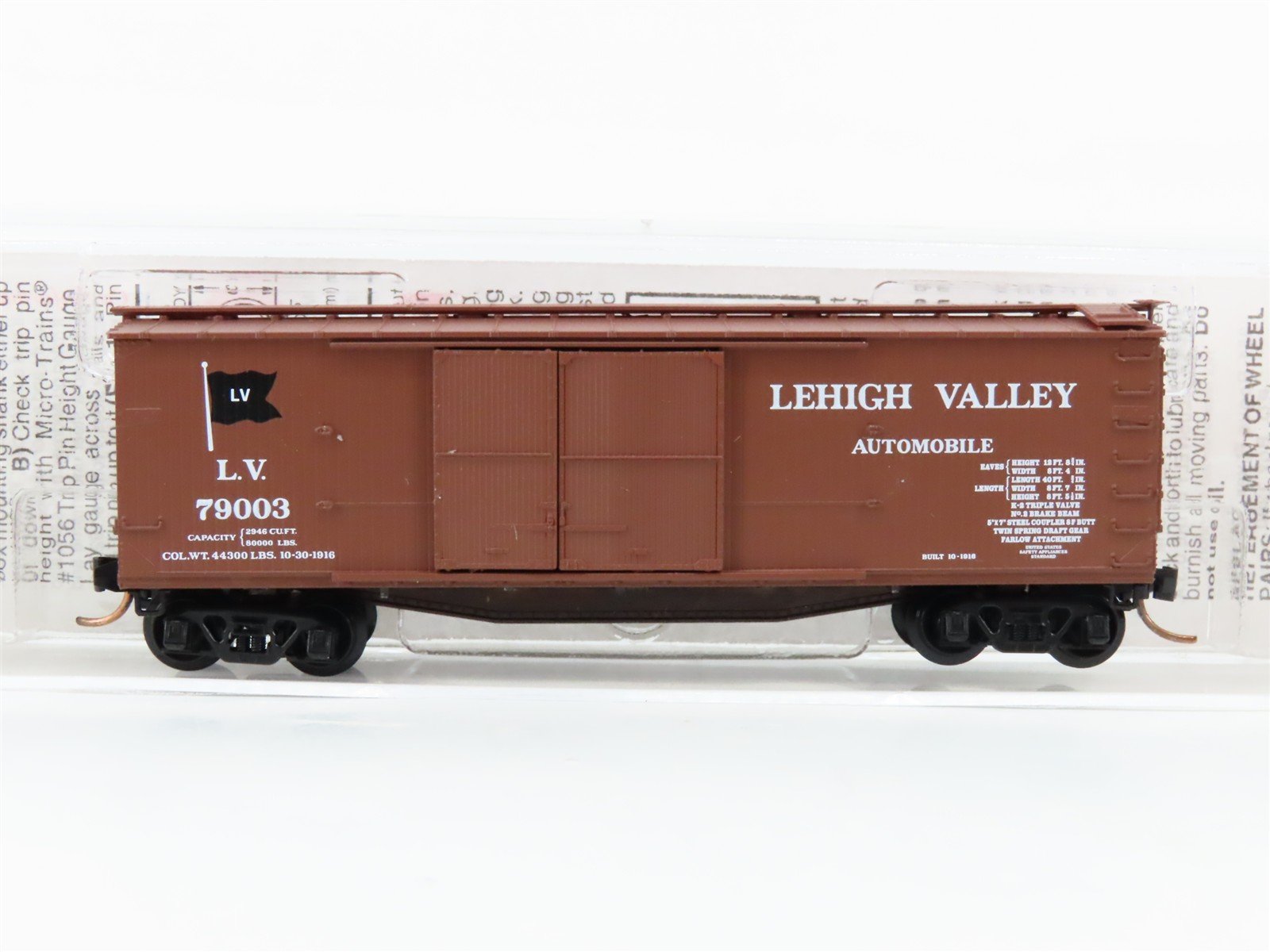 N Scale Micro-Trains 41020 LV Lehigh Valley 40' Box Car 79003 RTR