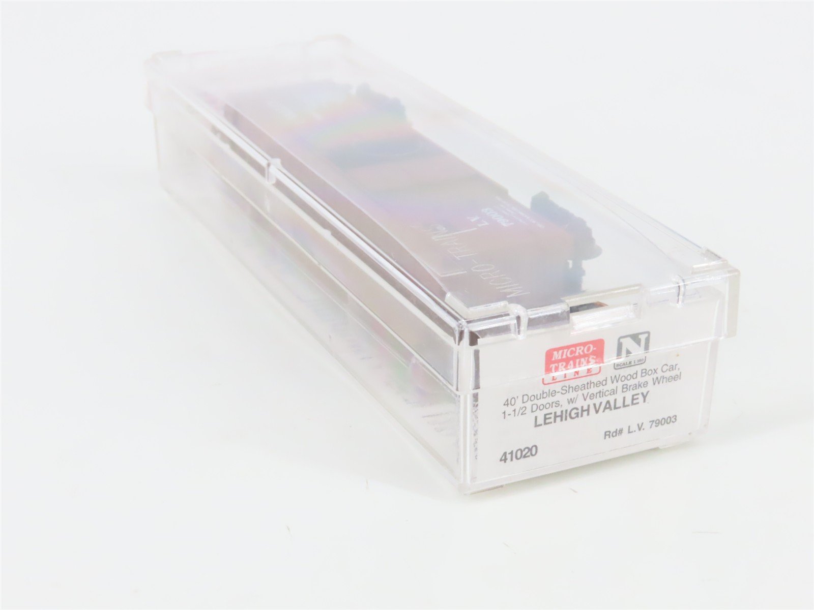 N Scale Micro-Trains 41020 LV Lehigh Valley 40' Box Car 79003 RTR