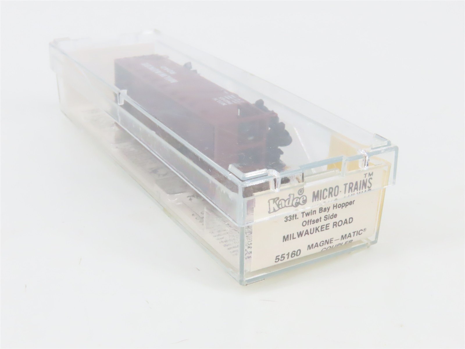 N Scale Micro-Trains 55160 MILW Milwaukee Road 33' 2-Bay Hopper 96245 RTR