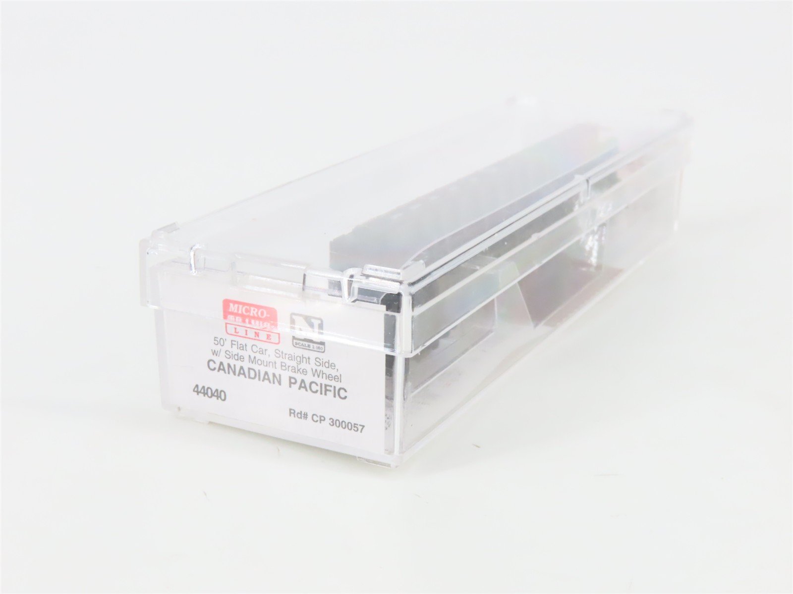 N Scale Micro-Trains 44040 CP Canadian Pacific 50' Flat Car 300057 RTR