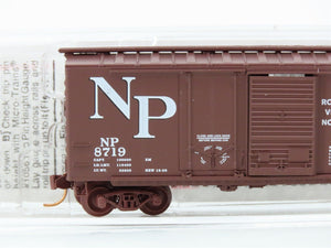 N Scale Micro-Trains 22040 NP Northern Pacific 40' Box Car 8719 RTR