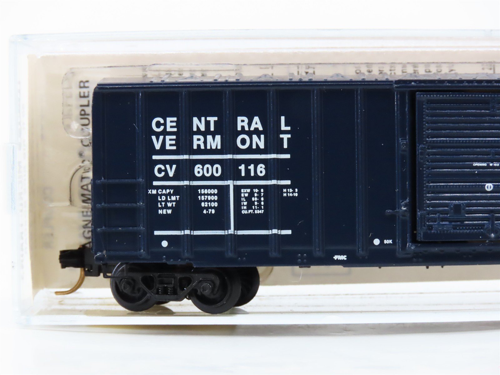 N Scale Micro-Trains 25080 CV Central Vermont 50' Box Car 600 116 RTR