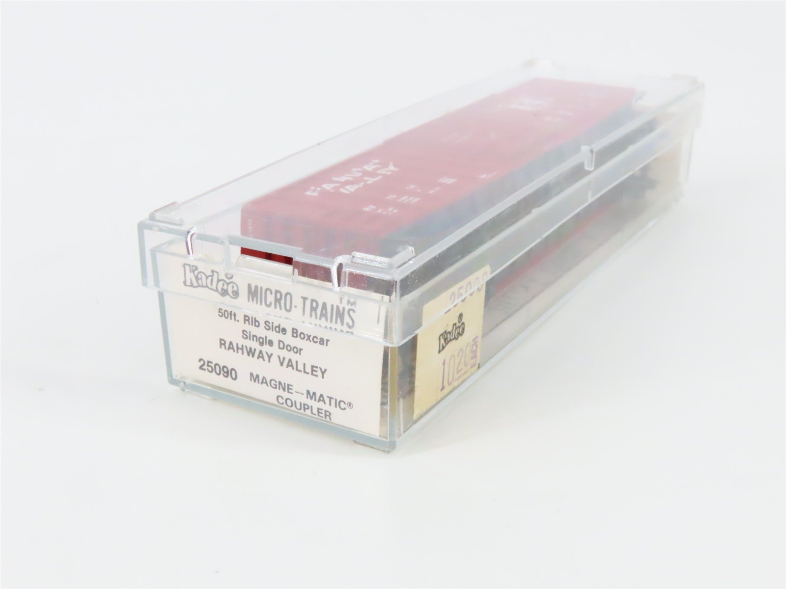 N Scale Micro-Trains 25090 RV Rahway Valley 50' Box Car 1014 RTR